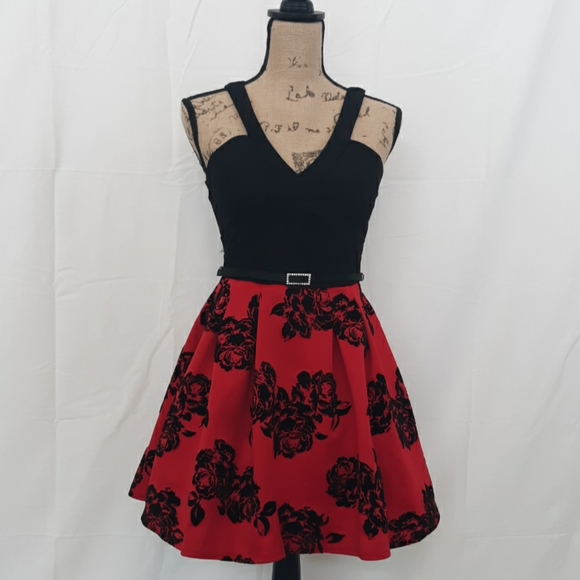 Crystal Doll Dresses & Skirts - Crystal Doll Party Dress Blk/Red sz. 7